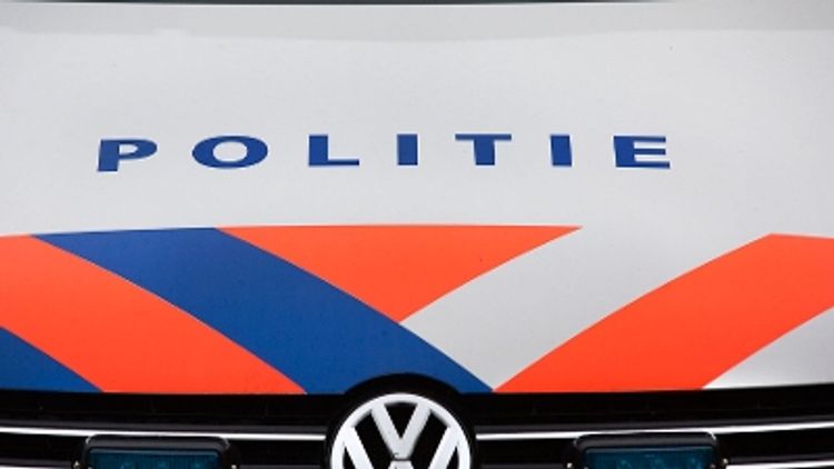 Den Haag - Politie zoekt getuigen straatroof Oudemansstraat